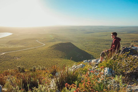 6 Day Esperance & Margaret River Adventure Tour - Book Restaurant 0