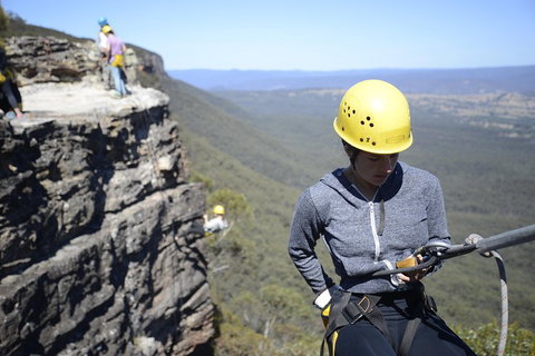 Half-Day Abseiling Adventure In Blue Mountains National Park - Book Restaurant 3