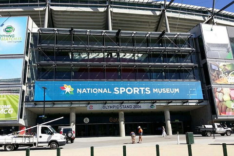 Sports Tour Of Melbourne With MCG Tour And Australian Sports Museum Access - Book Restaurant 4