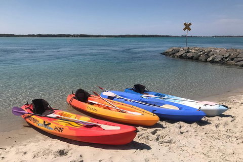1-Hour Single Or Double Kayak Hire On Golden Beach, Caloundra - Book Restaurant 1