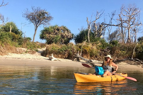 1-Hour Single Or Double Kayak Hire On Golden Beach, Caloundra - Book Restaurant 4